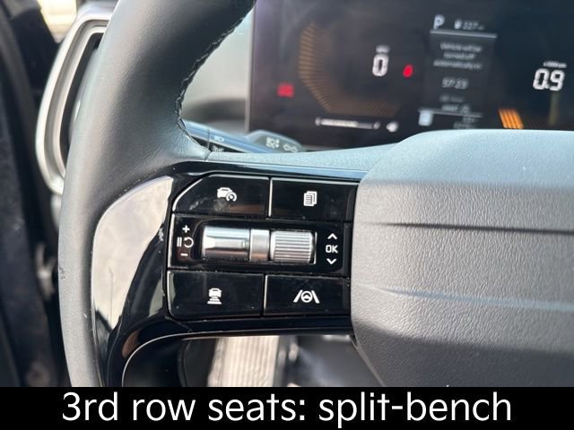 Certified 2026 Kia Sorento S w/ S Panoramic Sunroof Package image 23