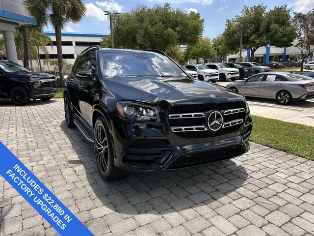 Used 2023 Mercedes-Benz GLS 580 4MATIC image 17
