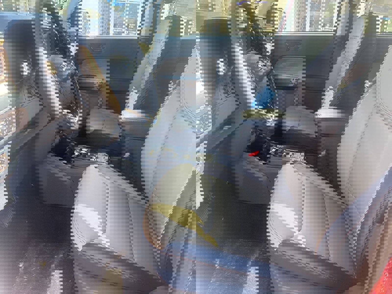 New 2026 Ford Maverick Lariat image 14