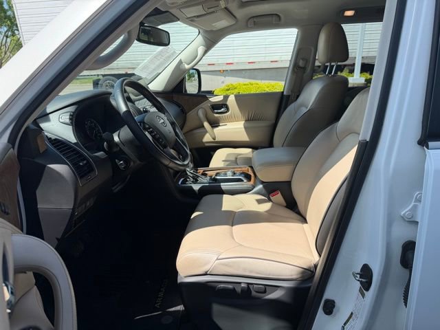 Used 2022 Nissan Armada SL w/ Captain's Chairs Package AWD/4WD image 12