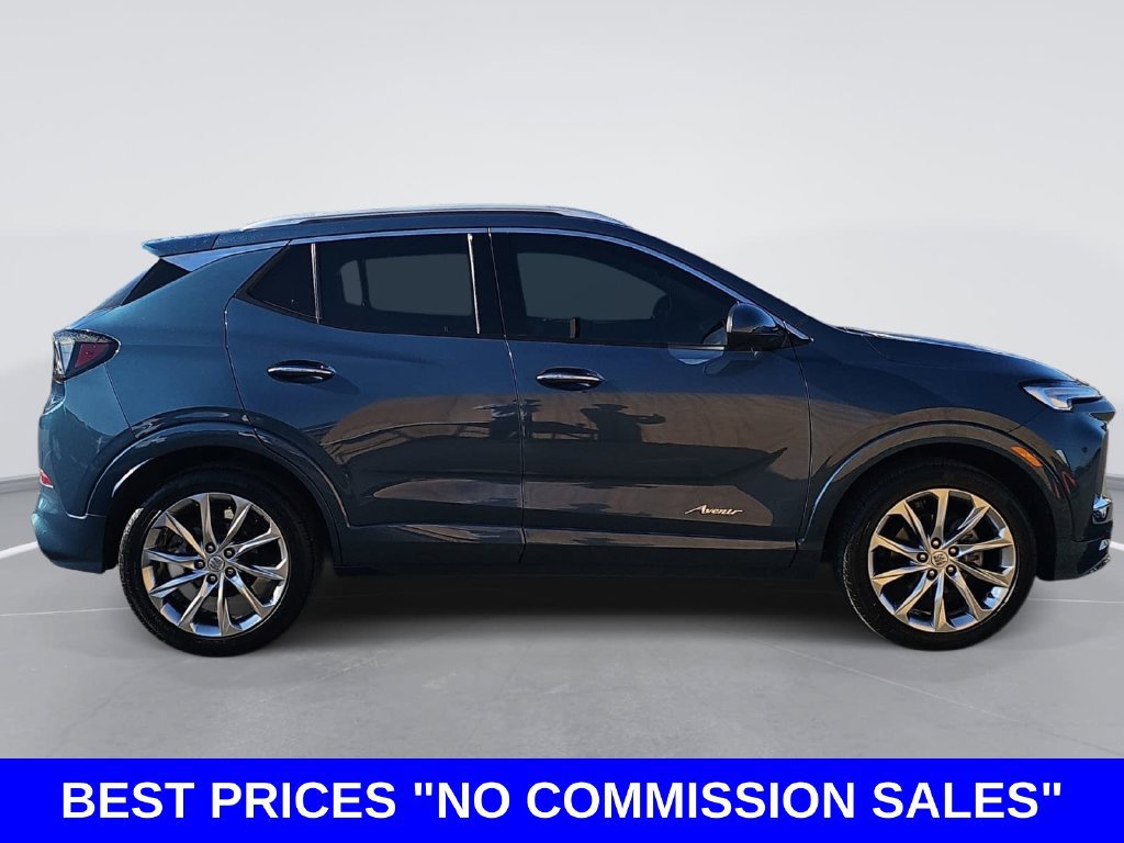 Used 2024 Buick Encore GX Avenir w/ Avenir Convenience Package FWD image 2