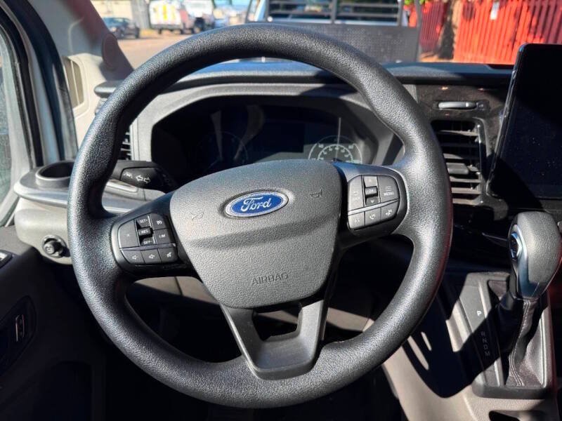 Used 2025 Ford Transit 350 XLT AWD/4WD image 12