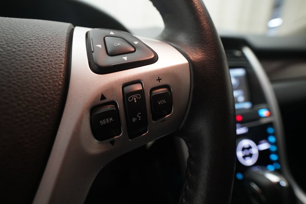 Used 2013 Ford Edge Limited AWD/4WD image 20