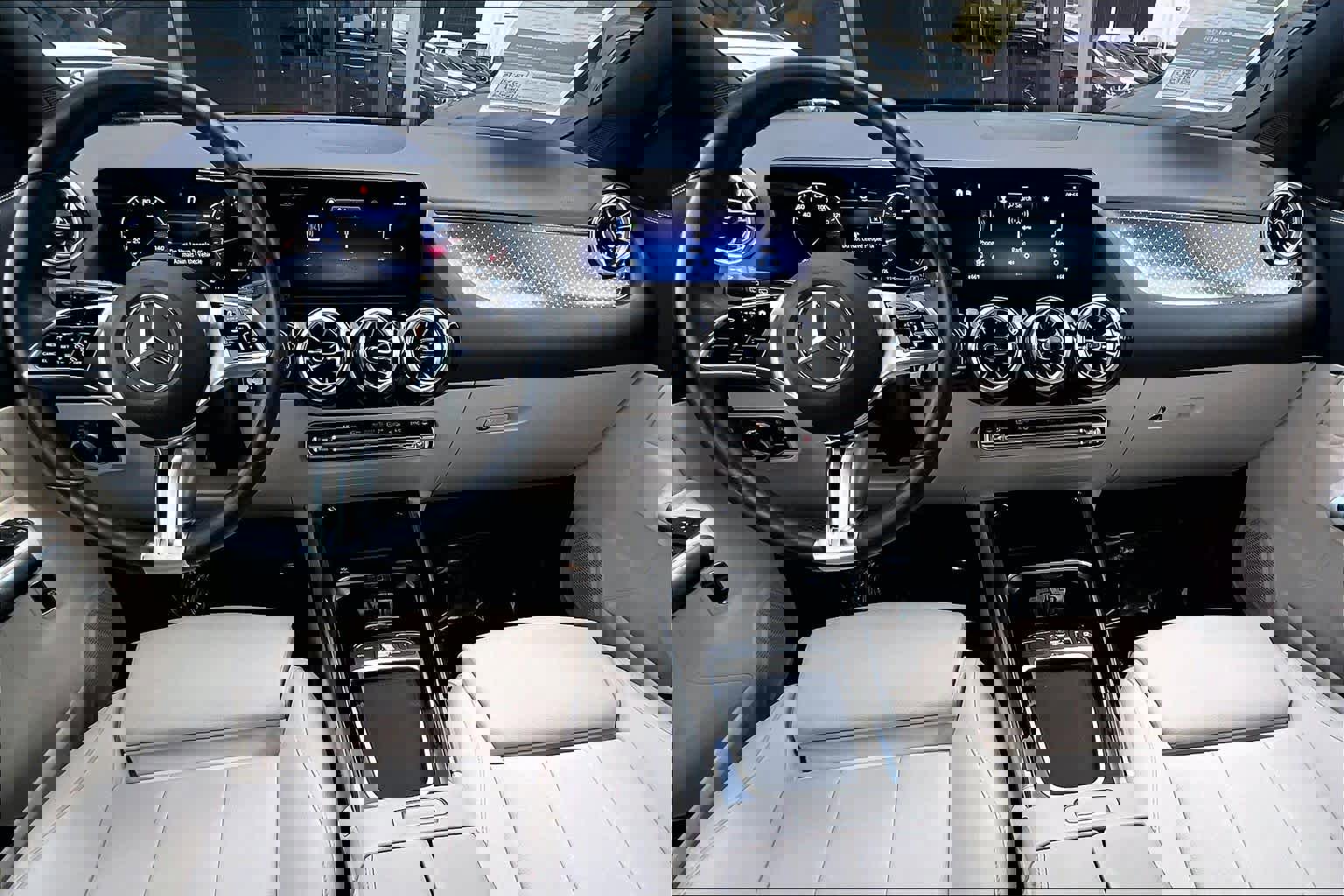 Used 2025 Mercedes-Benz GLA 250 image 15