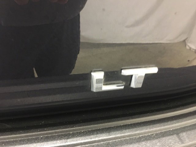 Used 2022 Chevrolet Tahoe LT w/ Luxury Package image 13