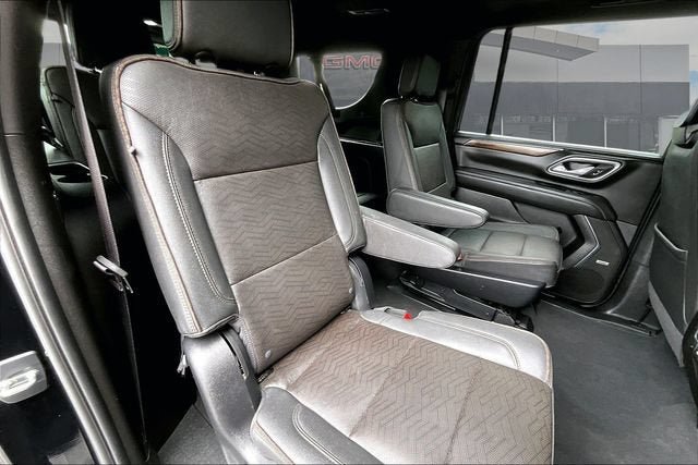 Certified 2023 Chevrolet Suburban High Country w/ Max Trailering Package AWD/4WD image 27