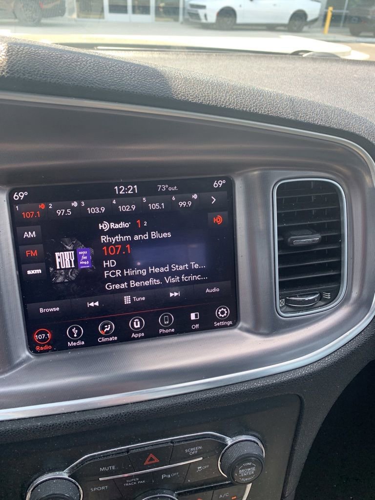 Used 2019 Dodge Charger GT RWD image 19
