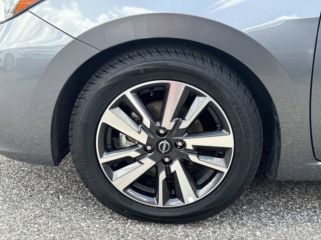 Certified 2024 Nissan Versa SV FWD image 11