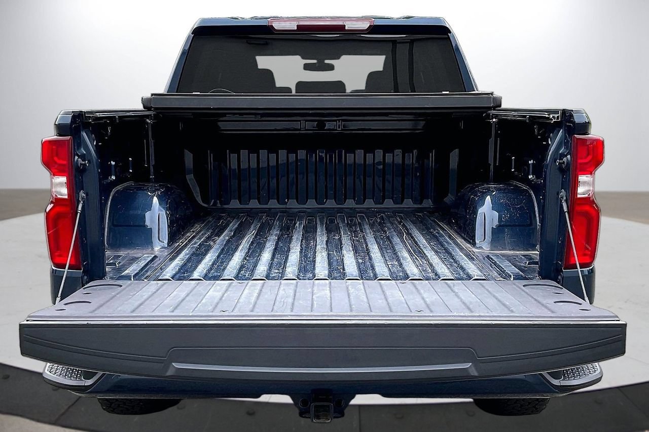 Used 2021 Chevrolet Silverado 1500 Custom AWD/4WD image 24