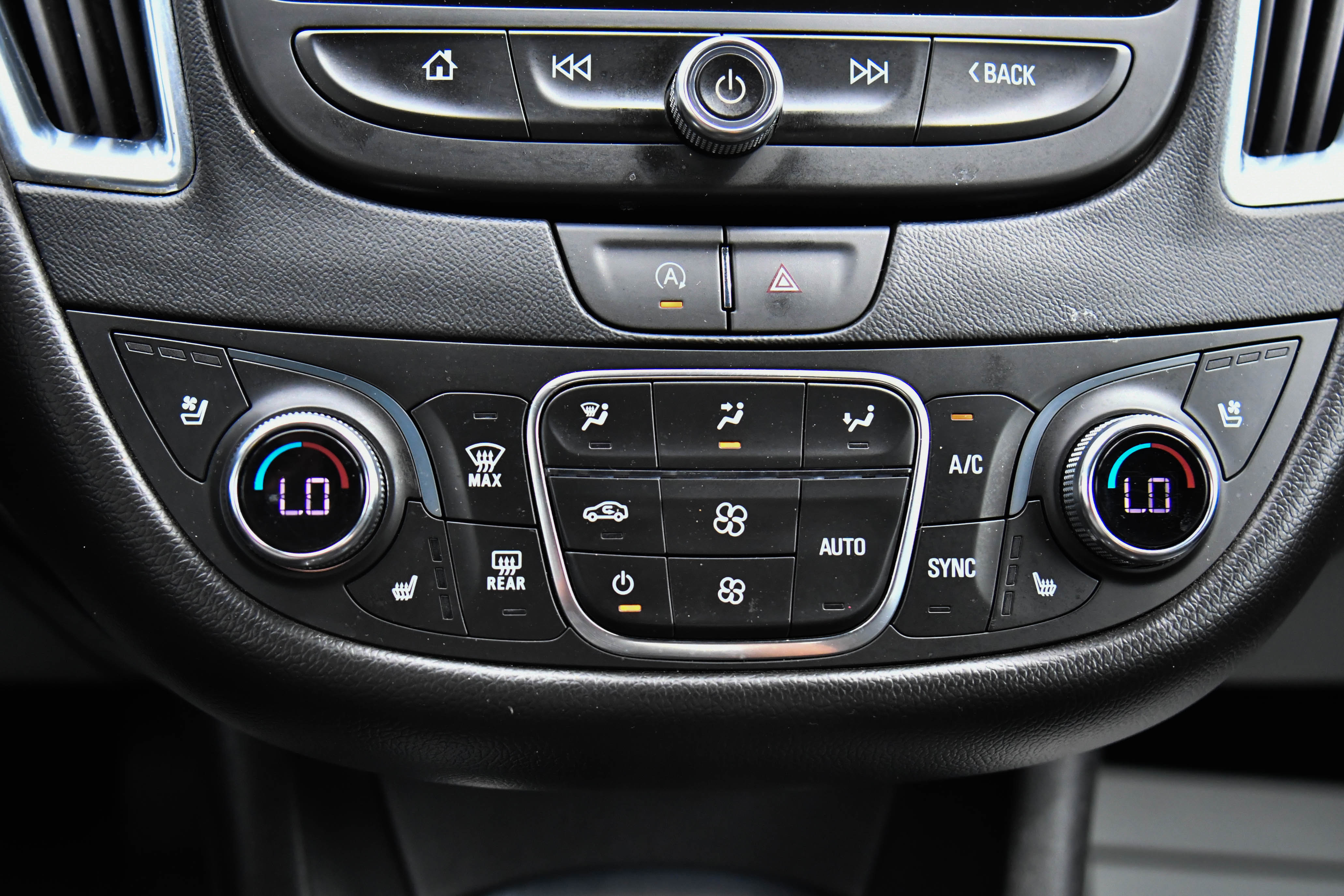 Used 2023 Chevrolet Malibu LT image 22