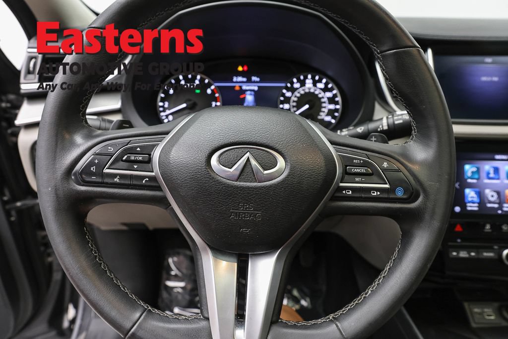 Used 2023 INFINITI QX50 Luxe AWD/4WD image 10