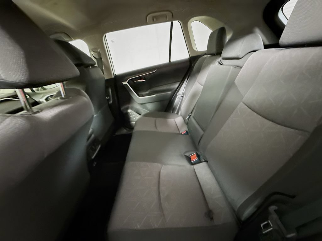 Used 2023 Toyota RAV4 XLE AWD/4WD image 23
