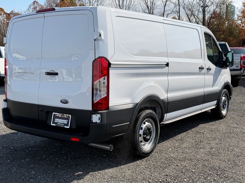 New 2025 Ford Transit 150 Low Roof image 26