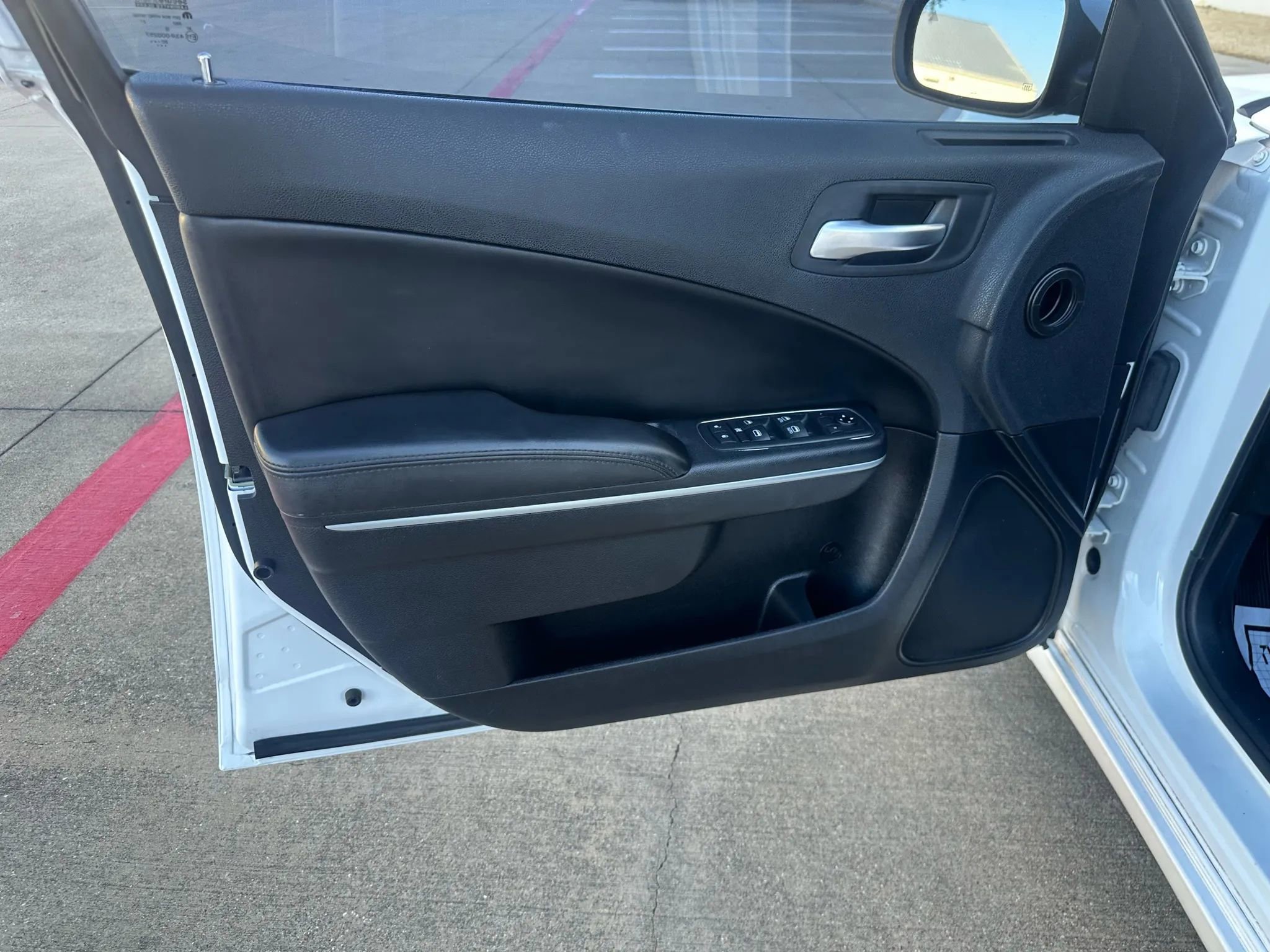 Used 2021 Dodge Charger Police w/ Fleet Safety Group image 16