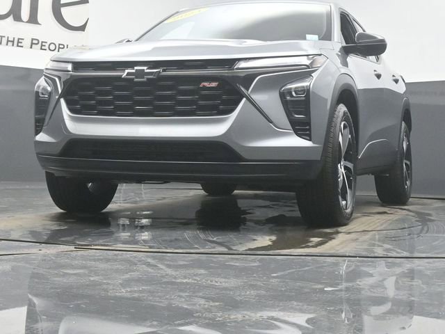 Used 2024 Chevrolet Trax RS image 55