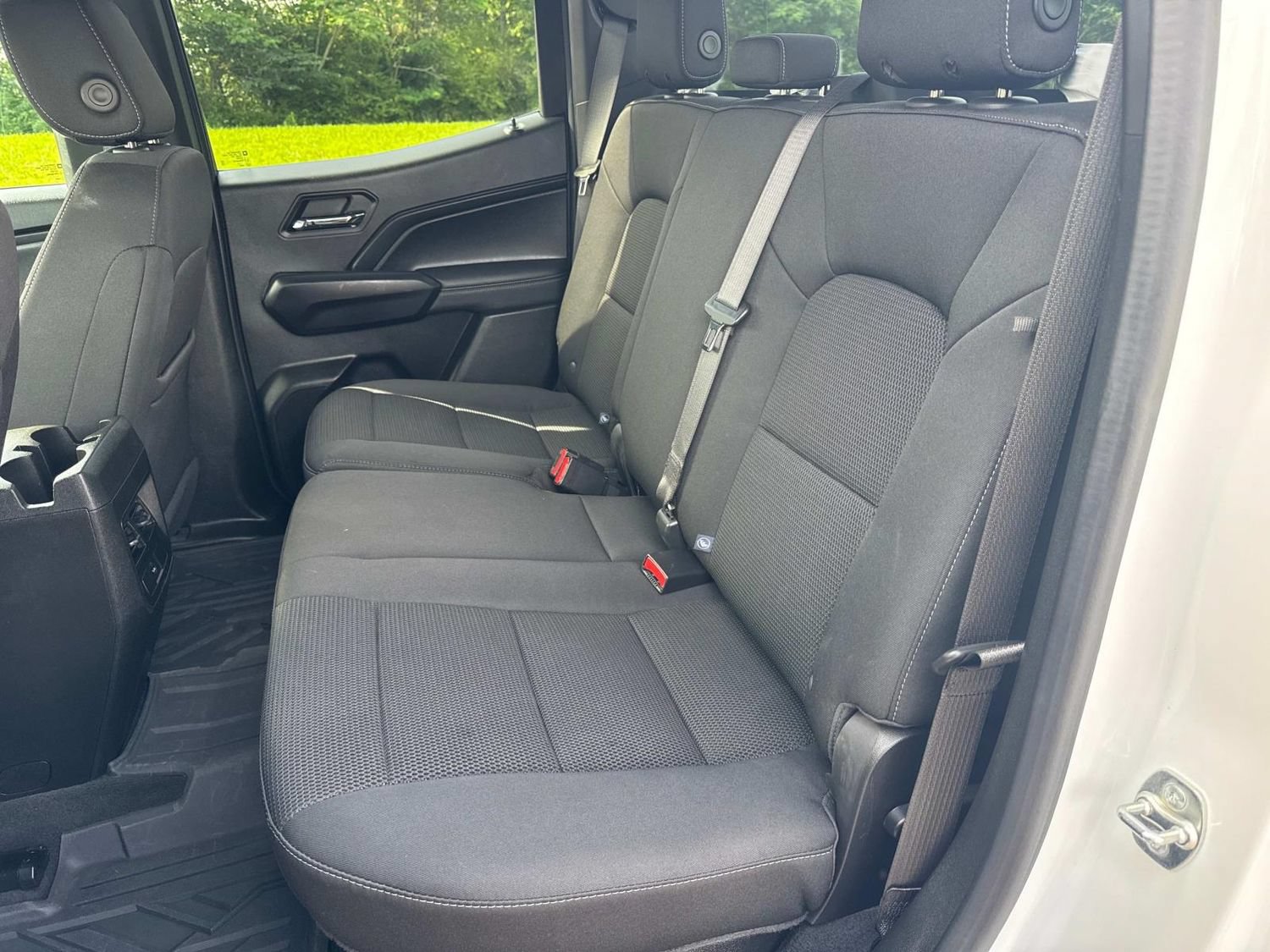 Used 2024 GMC Canyon Elevation RWD image 18