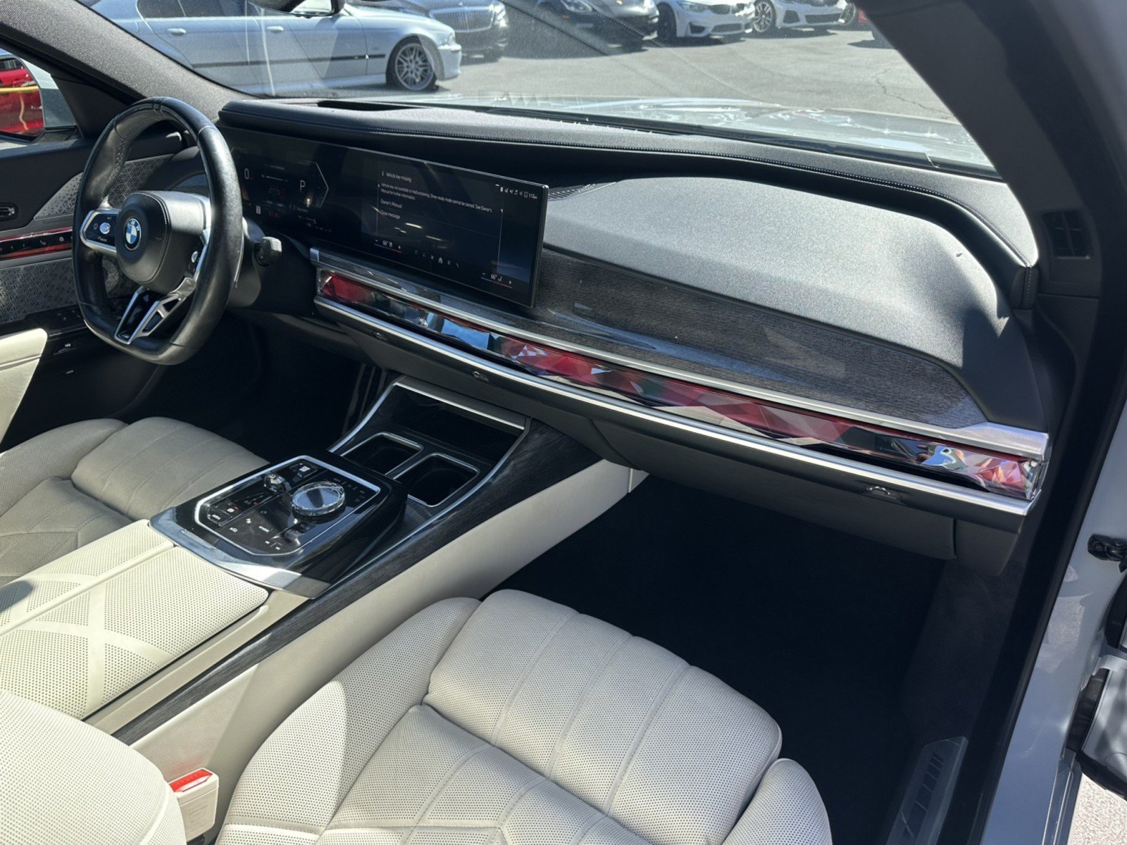 Used 2023 BMW 760i xDrive w/ Luxury Rear Seating Package AWD/4WD image 21