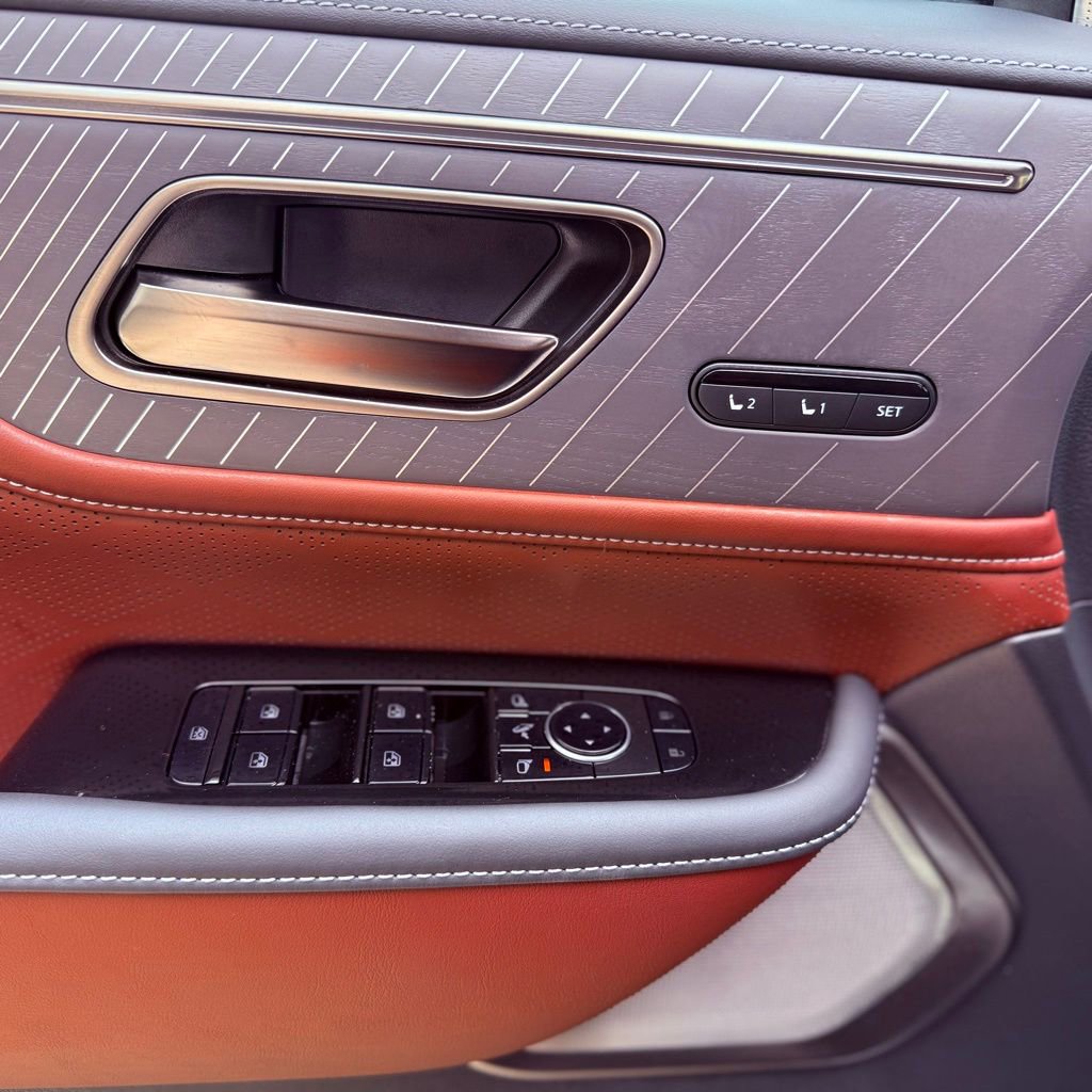 Certified 2026 INFINITI QX80 Autograph w/ Premium Cargo Package image 22