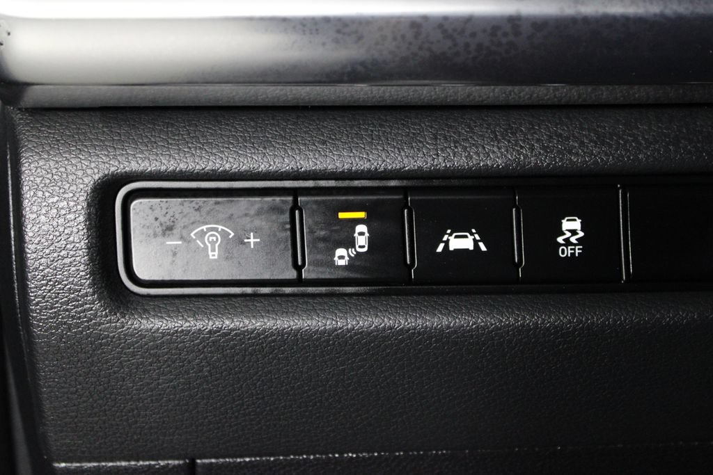 Used 2022 Kia Telluride LX FWD image 23
