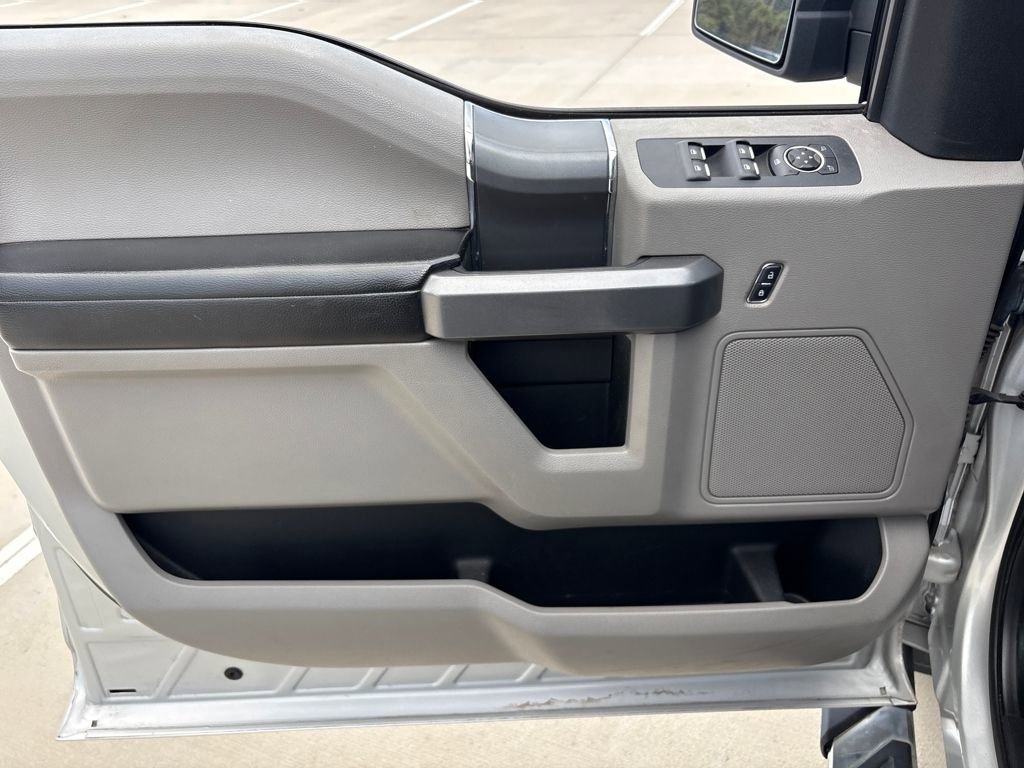 Used 2015 Ford F150 XLT w/ Equipment Group 302A Luxury image 15