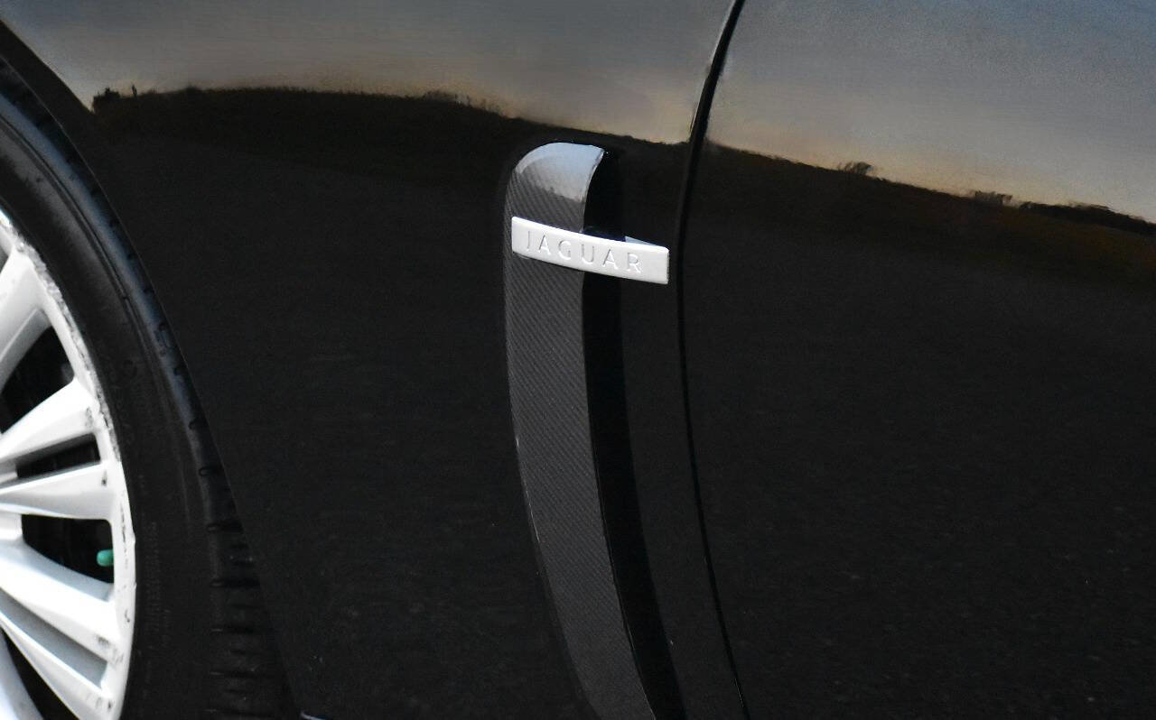 Used 2011 Jaguar XK Coupe image 15