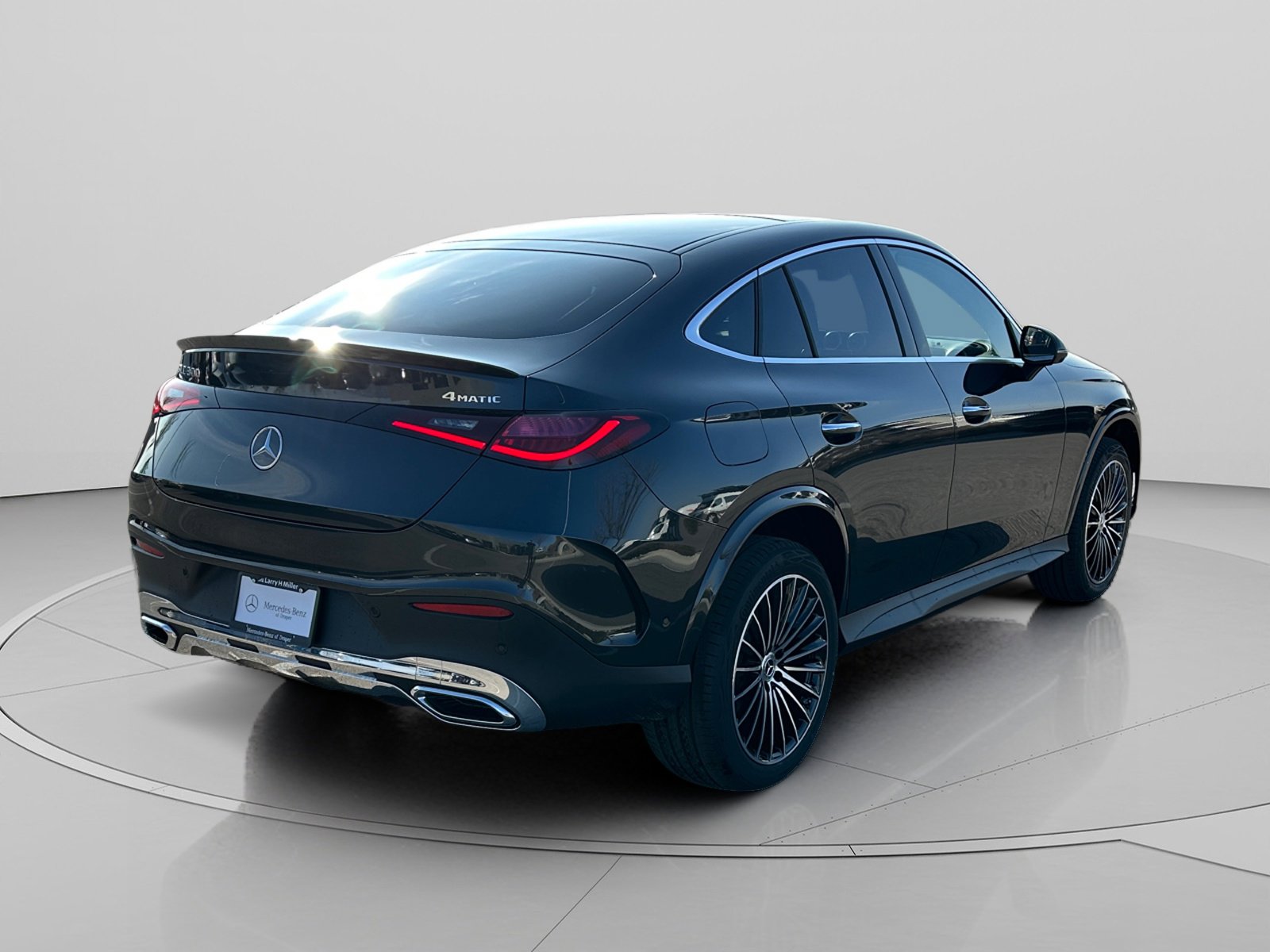 New 2026 Mercedes-Benz GLC 300 4MATIC image 5