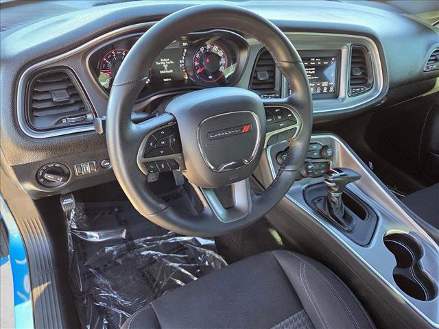 Used 2019 Dodge Challenger SXT w/ Blacktop Package image 10