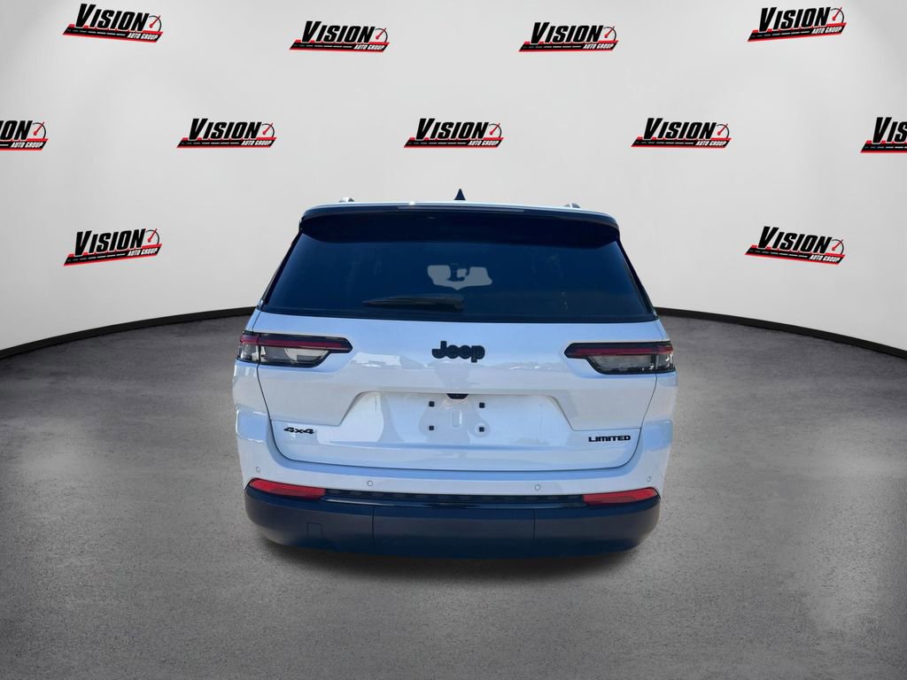 Used 2025 Jeep Grand Cherokee L Limited w/ Black Appearance Package image 6