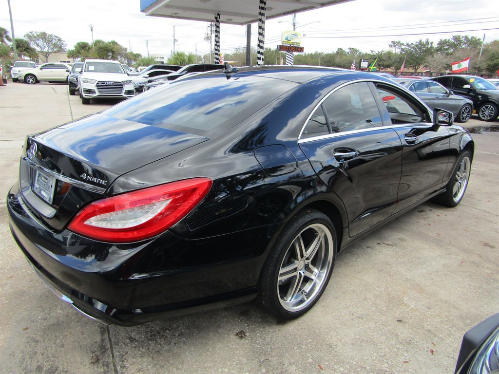 Used 2014 Mercedes-Benz CLS 550 4MATIC image 4