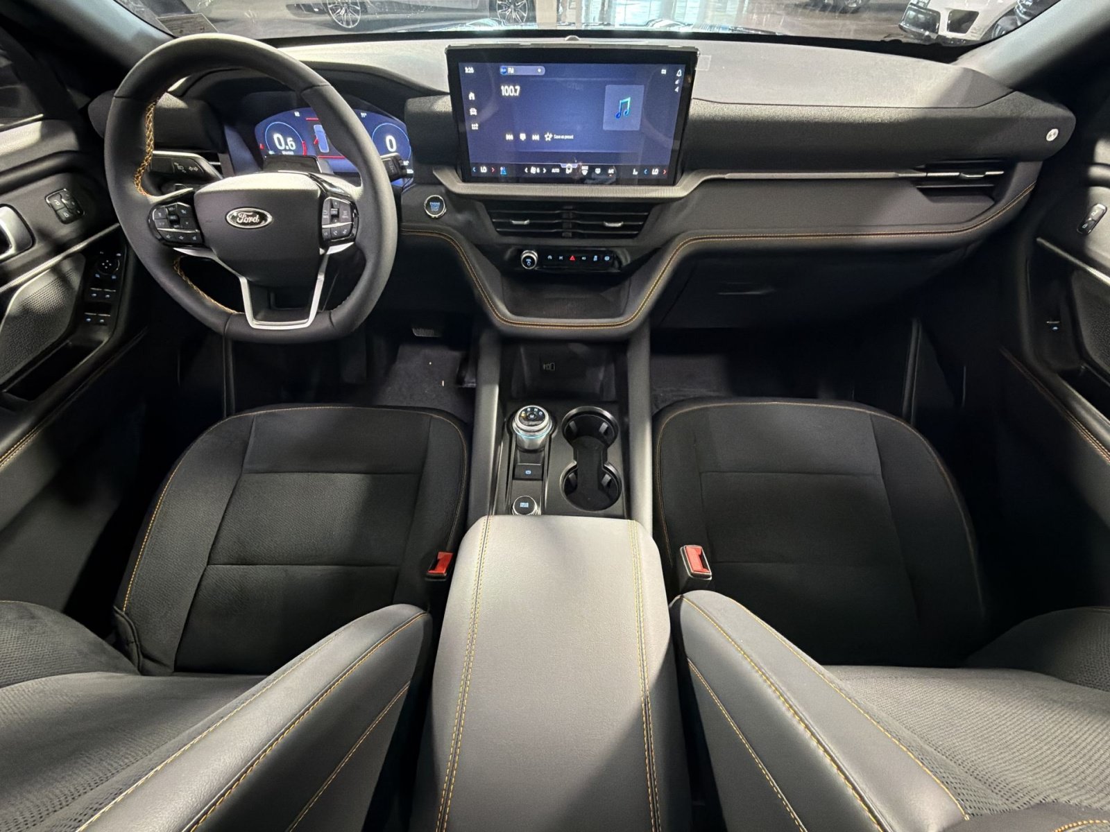 New 2026 Ford Explorer Tremor w/ Tremor Ultimate Package AWD/4WD image 37