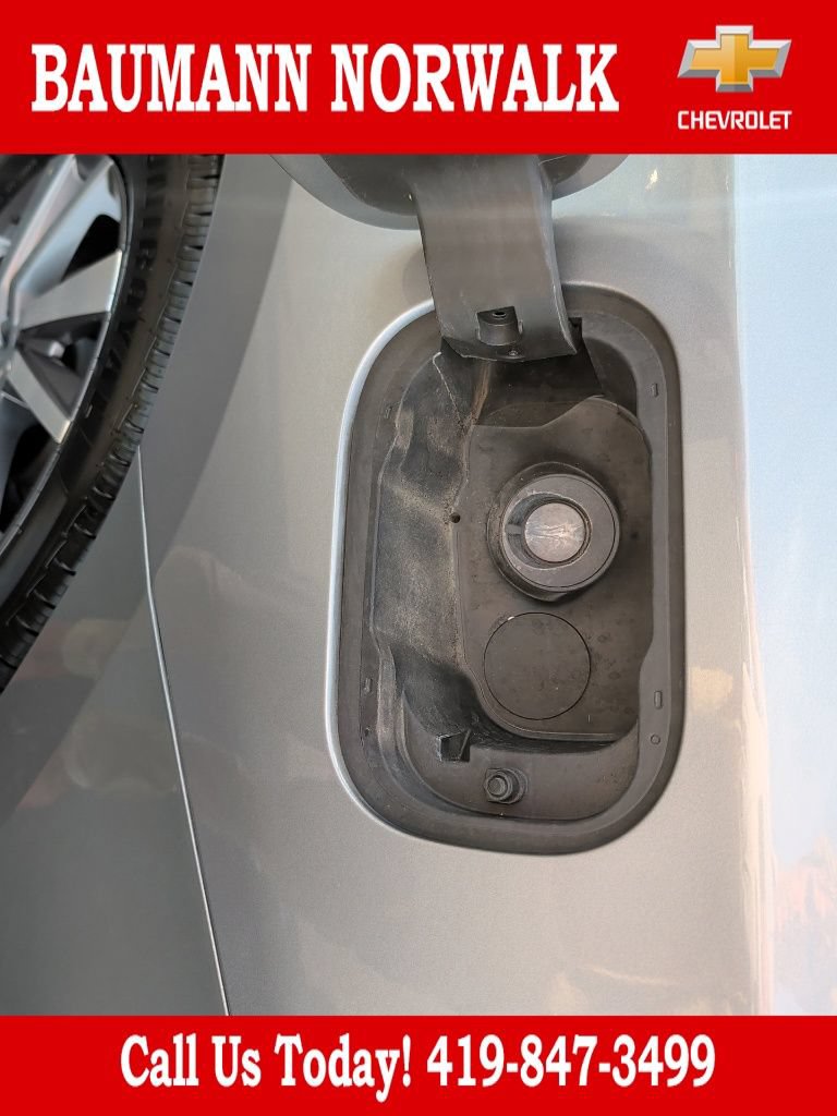 Used 2023 Chevrolet Equinox Premier FWD image 15