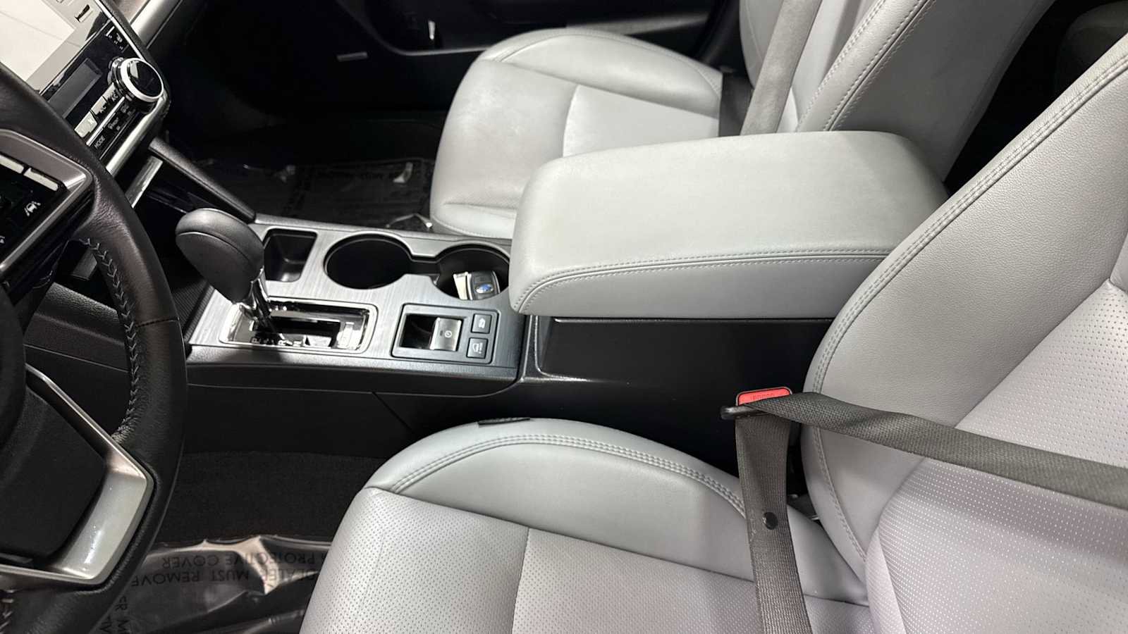 Used 2018 Subaru Outback 2.5i Limited image 23