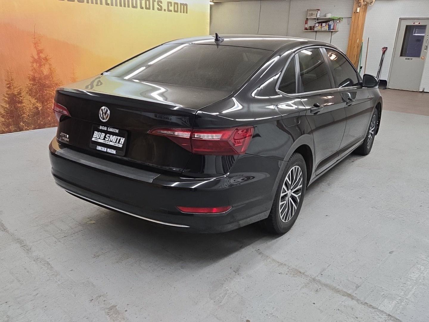 Used 2021 Volkswagen Jetta S image 17