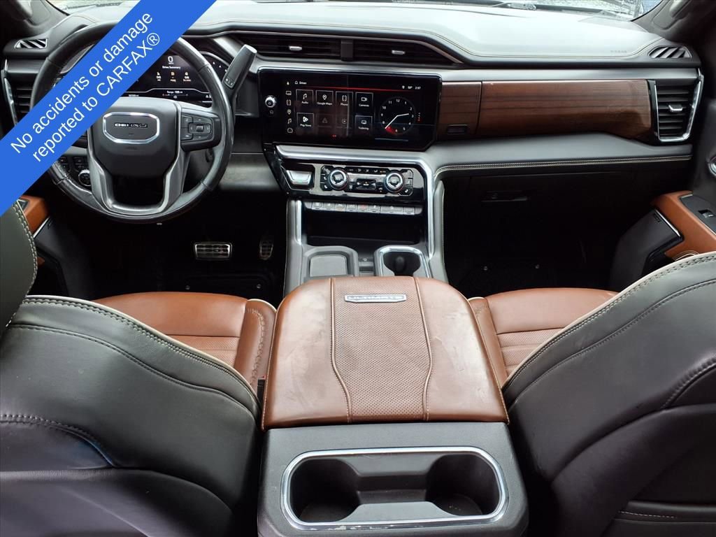 Used 2024 GMC Sierra 3500 Denali Ultimate image 12