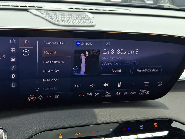 Certified 2025 Buick Enclave Avenir w/ Super Cruise Package AWD/4WD image 19
