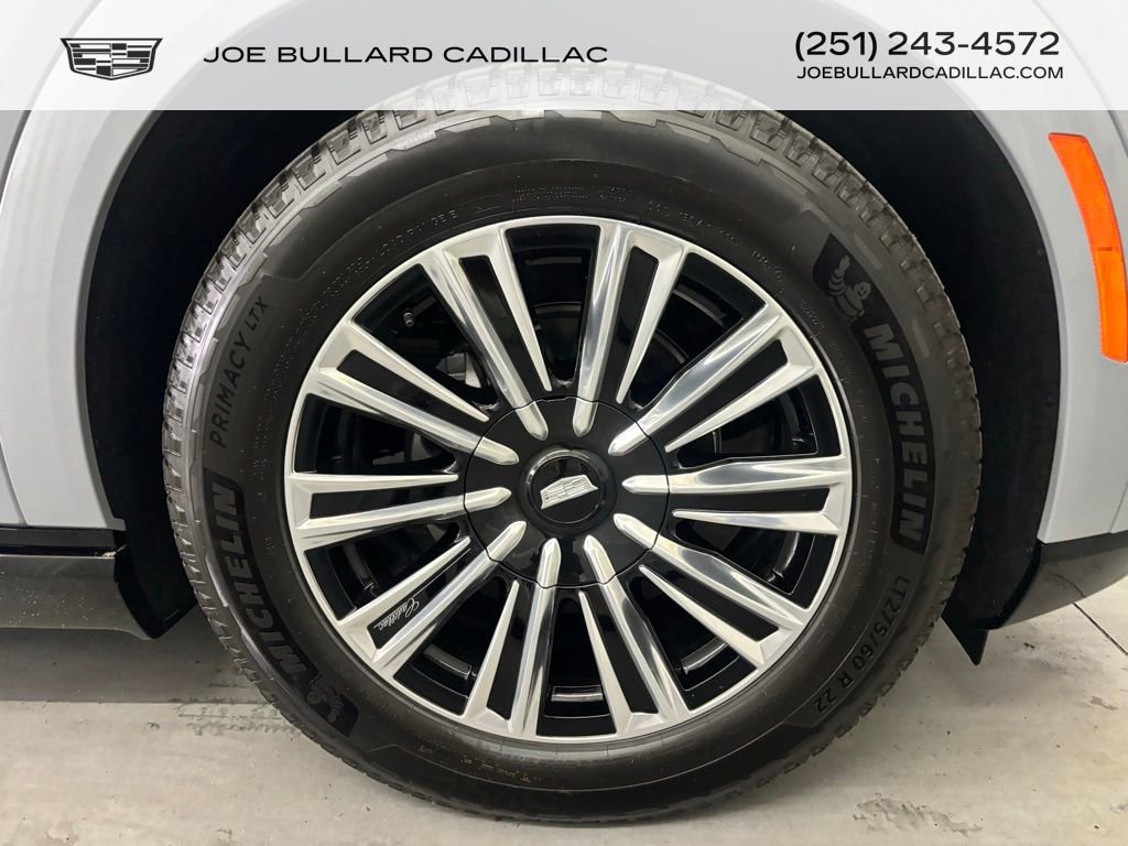 New 2026 Cadillac Escalade IQ Luxury 1 w/ LPO, Floor Liner Package image 17