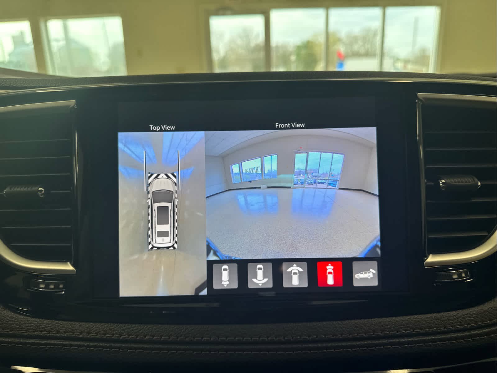 New 2026 Chrysler Pacifica Pinnacle FWD image 27