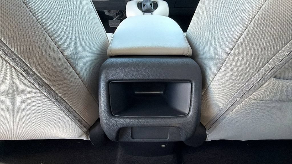 New 2027 Honda HR-V LX image 25