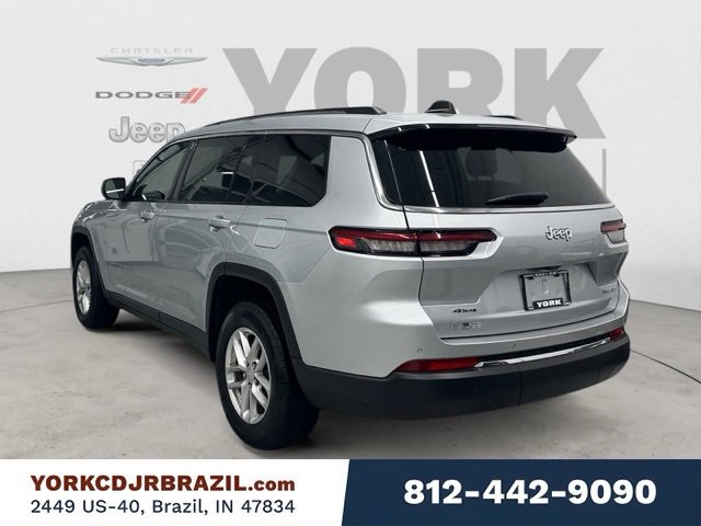 Used 2023 Jeep Grand Cherokee L Laredo w/ Luxury Tech Group I image 3