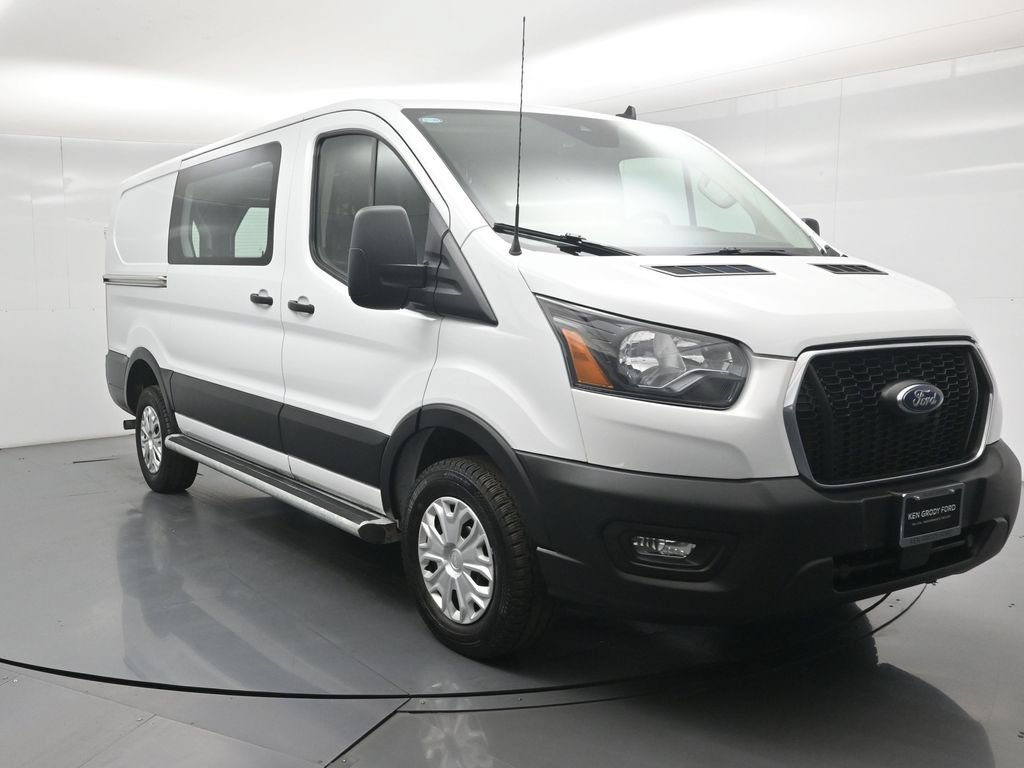 Certified 2025 Ford Transit 250 Low Roof w/ Exterior Upgrade Package RWD image 45