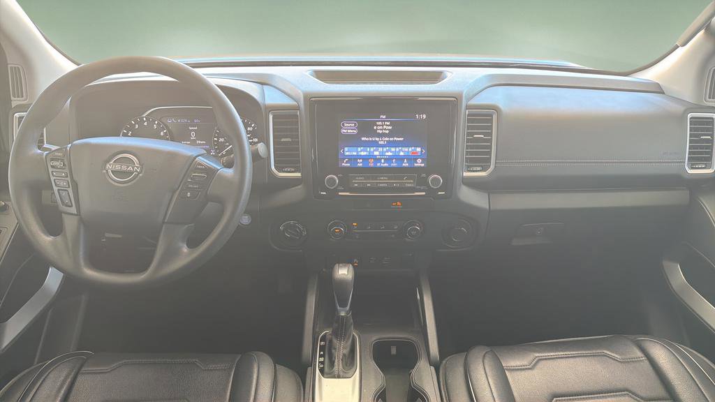 Certified 2022 Nissan Frontier SV w/ Technology Package AWD/4WD image 8