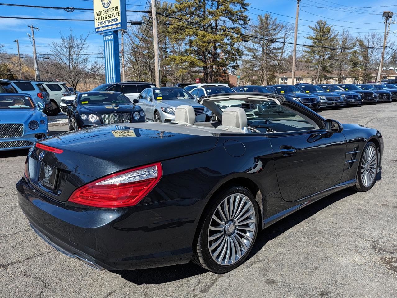 Used 2015 Mercedes-Benz SL 400 image 46