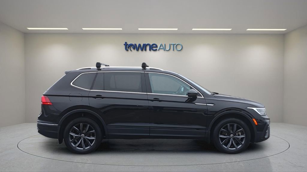 Used 2022 Volkswagen Tiguan SE image 6