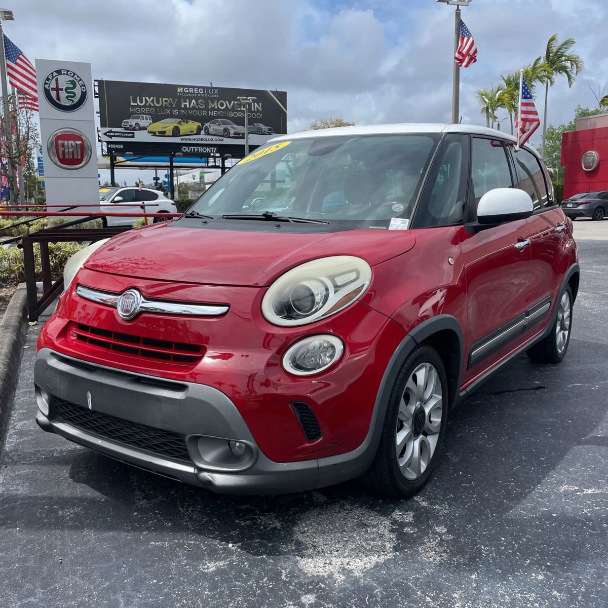 Used 2015 FIAT 500L Trekking FWD image 1
