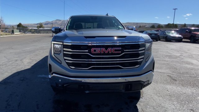 New 2026 GMC Sierra 1500 SLT w/ SLT Premium Plus Package AWD/4WD image 3