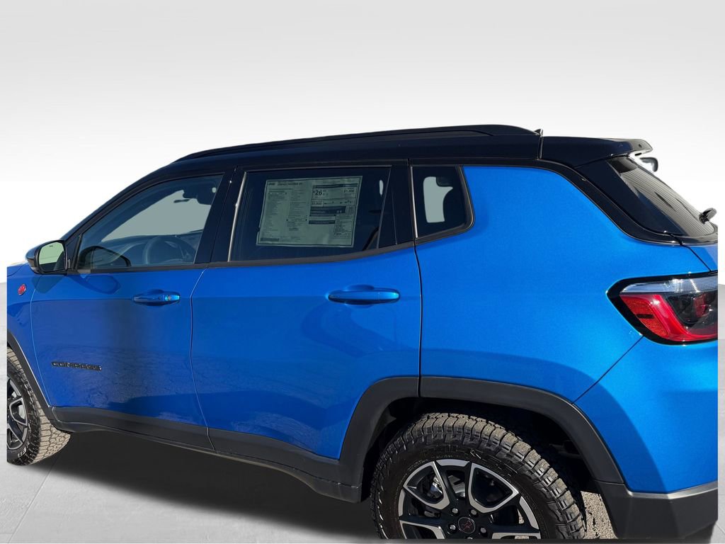New 2026 Jeep Compass Trailhawk w/ Sun, Sound & Navigation Group image 4