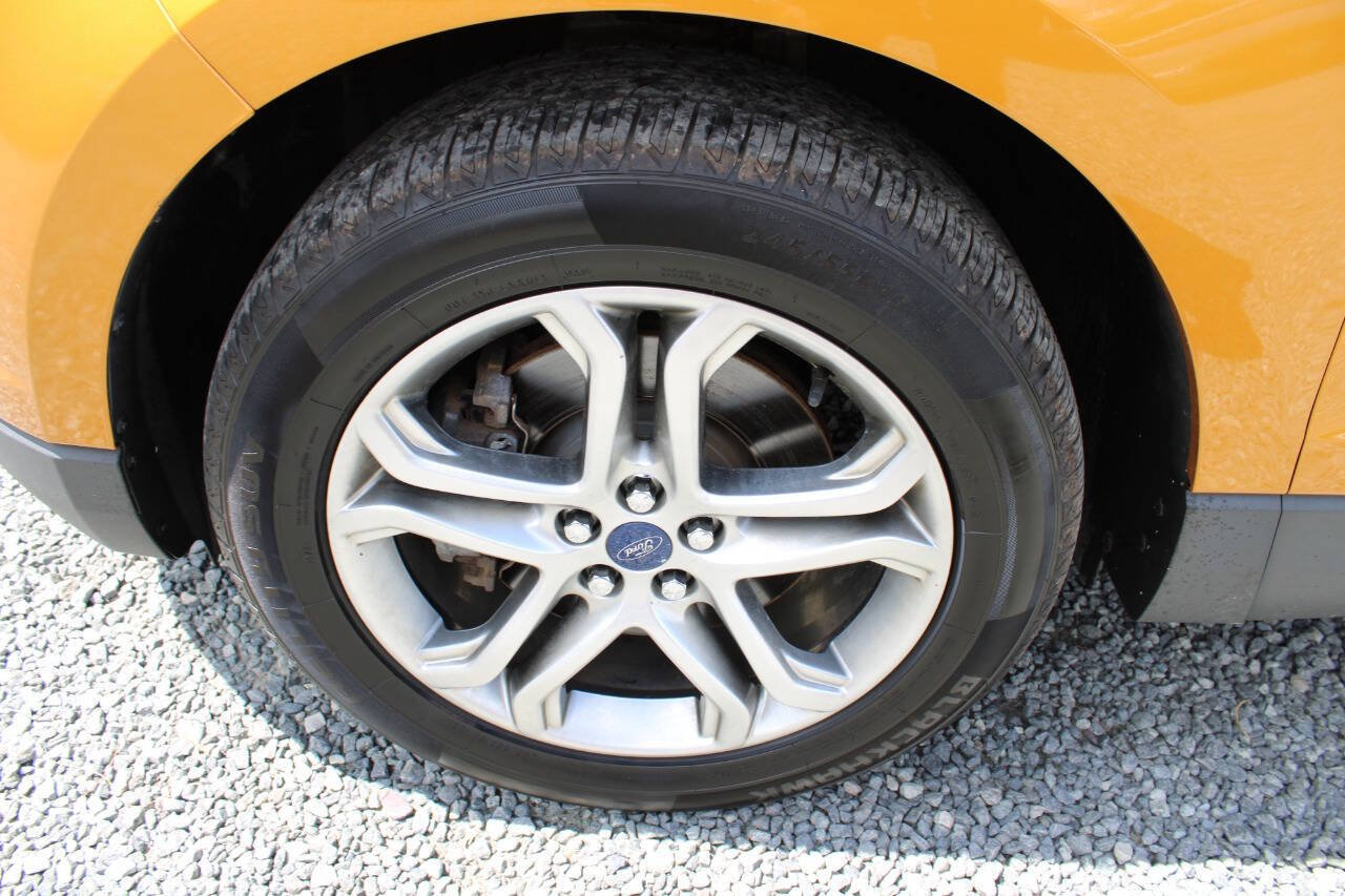 Used 2016 Ford Edge Titanium AWD/4WD image 23