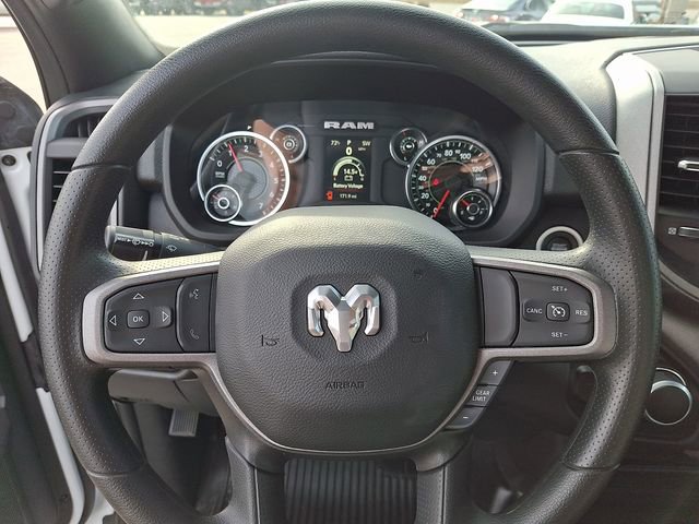 Used 2024 RAM 2500 Tradesman w/ Chrome Appearance Group image 18