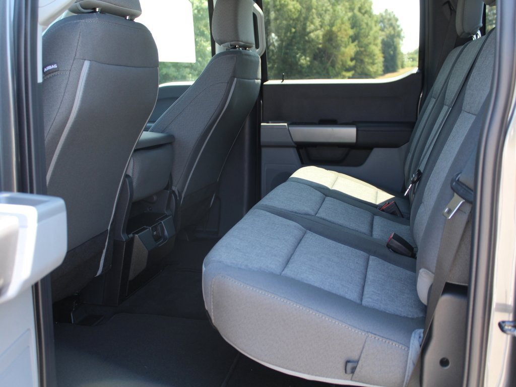 New 2026 Ford F250 4x4 Crew Cab Super Duty image 5