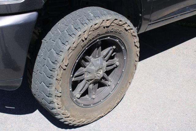 Used 2015 RAM 3500 Laramie Longhorn AWD/4WD image 11